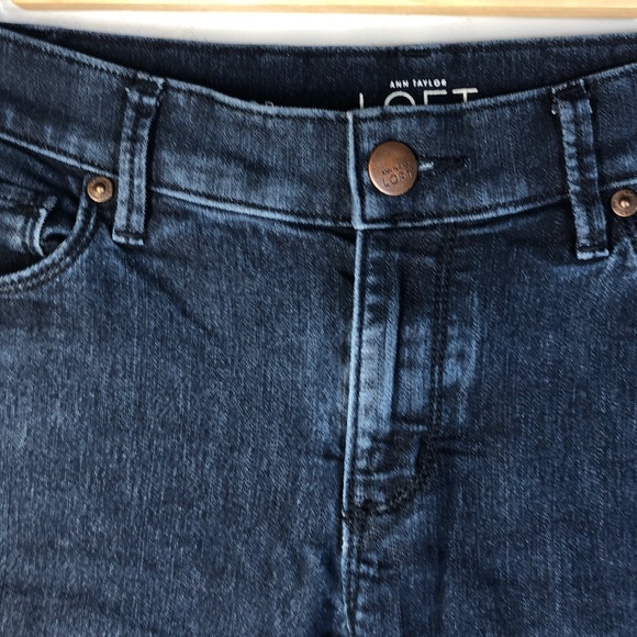 Loft Modern Kick Crop Jeans size 2 - Picture 2 of 6